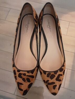 Halogen Leopard-Pattern Pointed Toe Flats in Tan and Black